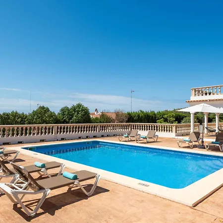 Jessella Villa *