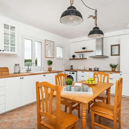 Jessella Villa Punta Prima (Menorca)